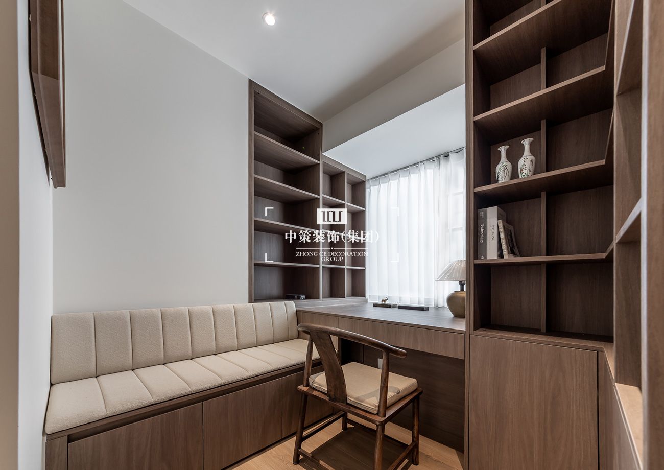 1774232633270781.jpg 沈旭娜-周珊-白马御府-25.jpg